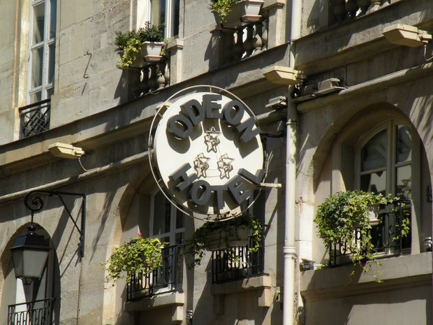  enseigne de l'Odéon Hôtel